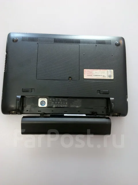 Asus Eee PC 1215P. 1����, ��� 256 �� � ������, ���� 1���, ����������� �� 1��. ����