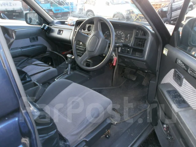 Mazda Proceed Marvie. UVL6R, WL ����