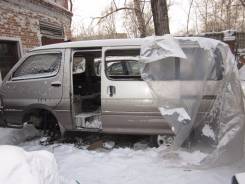 Лючок топливного бака. Toyota Hiace, RZH155, LH174, LH102, LH112, LH104, LH114, RZH119, RZH105, RZH103, RZH125, RZH115, LH162, LH184, RZH113, LH172, L...