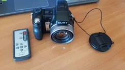 Sony Cyber-shot DSC-H7. 8 - 8.9 ��, ���: 14� � �����
