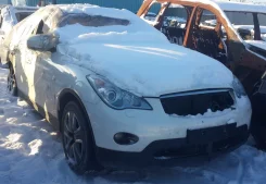 Infiniti EX37 ����