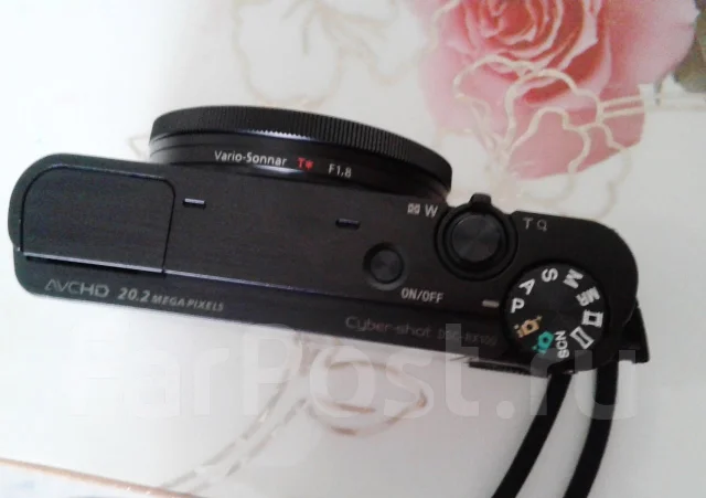 Sony Cyber-shot DSC-RX100. 20 � ����� ��, ���: 7� ����