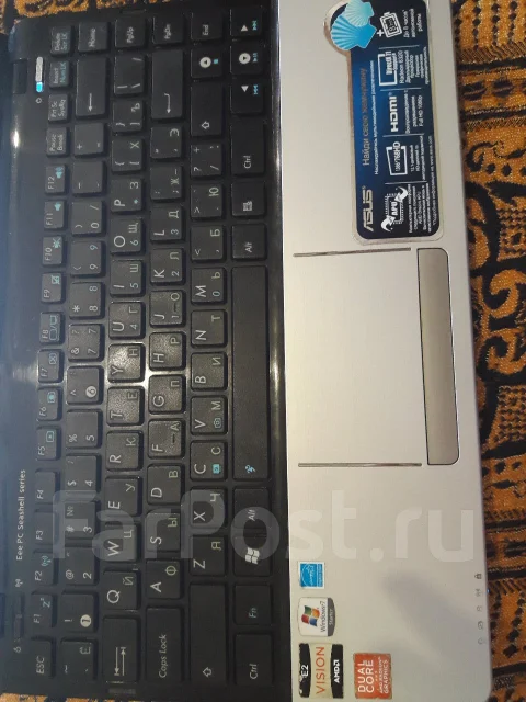 Asus Eee PC 1215B. 12", 1,7����, ��� 2048 ��, ���� 500���, WiFi: 1, Bluetooth: 1, ����������� �� 2��. ����