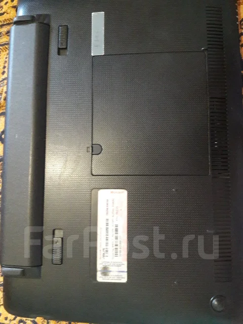 Asus Eee PC 1215B. 12", 1,7����, ��� 2048 ��, ���� 500���, WiFi: 1, Bluetooth: 1, ����������� �� 2��. ����