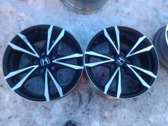 Honda. 6.5x17, 5x114.30, ET45