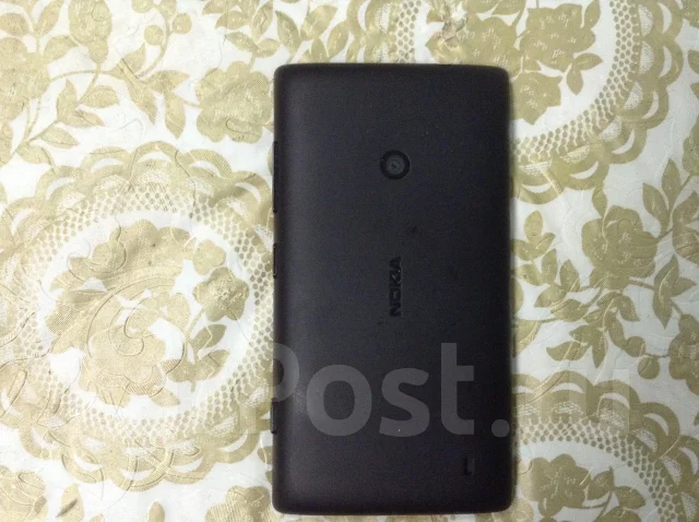 Nokia Lumia 520 ����