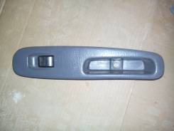 Кнопка стеклоподъемника. Mazda Bongo, SK82L, SK82M, SK82T, SK82V
