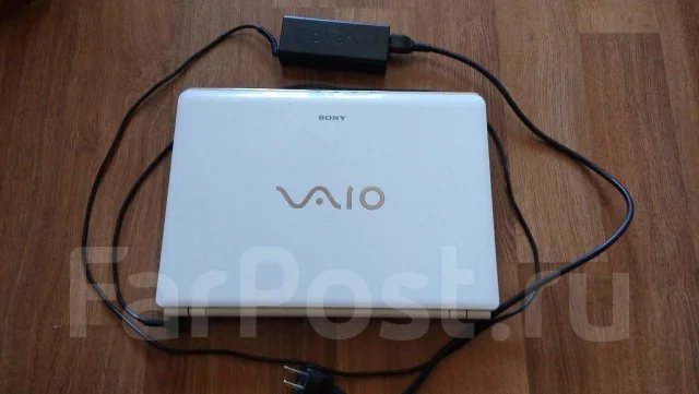 Sony VAIO PCG-5K4P. 14", WiFi: 1, Bluetooth: 1 ����