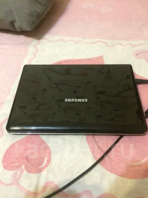 Samsung N140. ��� 1024 ��, ���� 160���, WiFi: 1, Bluetooth: 1 ����
