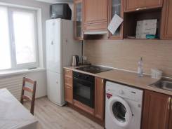 2-комнатная, улица Гульбиновича 20. Чуркин, 50 кв. м. Кухня