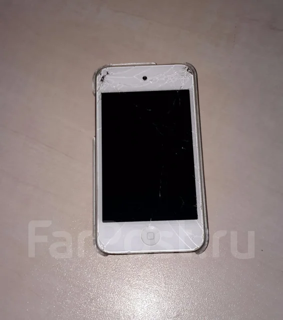 Apple iPod touch 4. ����