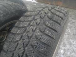 Bridgestone Ice Cruiser 5000. Зимние, шипованные, износ: 5%, 4 шт