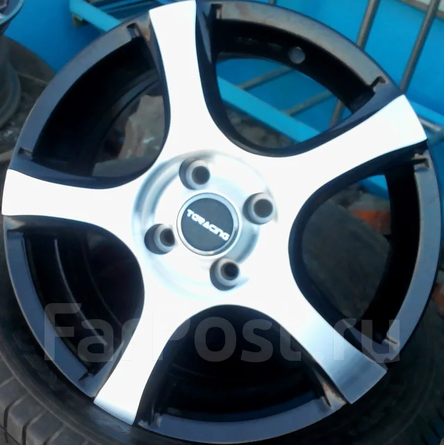 TGRACING LZ200. 6.5x15", 4x100, ET40, �� 60,1���. ��� ����� �� ���������� ����
