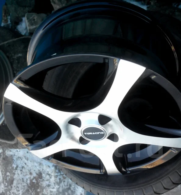 TGRACING LZ200. 6.5x15", 4x100, ET40, �� 60,1���. ��� ����� �� ���������� ����