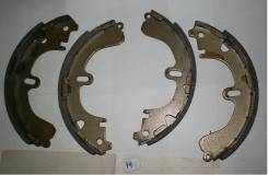 Колодка стояночного тормоза. Toyota Corolla Toyota Carina II Toyota Carina E Toyota Camry