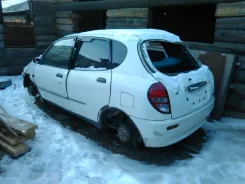 Daihatsu Storia. ��� ����� �� ������������ ����