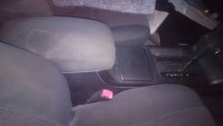 Подлокотник. Toyota Camry, ACV35, ACV30, ACV30L