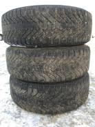 Goodyear UltraGrip 500. Зимние, шипованные, износ: 40%, 2 шт