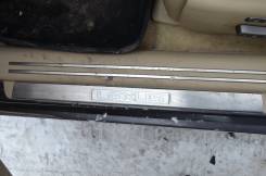 Порог пластиковый. Lexus LS460, USF41 Lexus LS460 / 460L, USF41