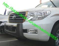 Накладка на бампер. Toyota Land Cruiser. Под заказ