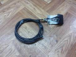Тросик лючка топливного бака. Nissan Elgrand, AVWE50