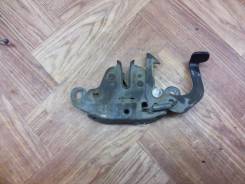 Замок капота. Nissan Elgrand, AVWE50
