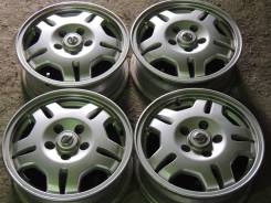 Nissan. 6.0x15, 5x114.30, ET45, ЦО 66,1 мм.