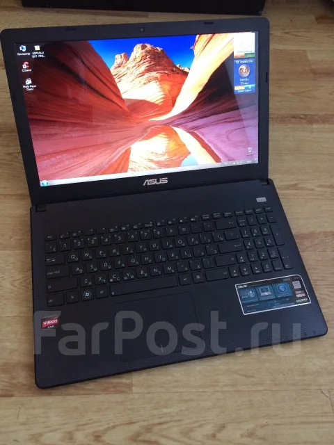 Asus X501U. 15.6", 1����, ��� 2048 ��, ���� 320���, WiFi: 1, Bluetooth: 1, ����������� �� 3��. ����