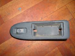 Кнопка стеклоподъемника. Mazda MPV, LVLR, LVLW Двигатель WLT
