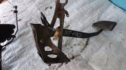 Педаль тормоза. Toyota Corona, ST215, CT210, ST210, ST195, AT190, ST191, ST190, AT211, AT210, CT190 Toyota Caldina, CT197, CT196, CT190, ET196, ST190...