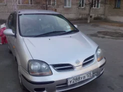 Nissan Tino. �������, ��������, 1.8, ������, 233����. �� ����
