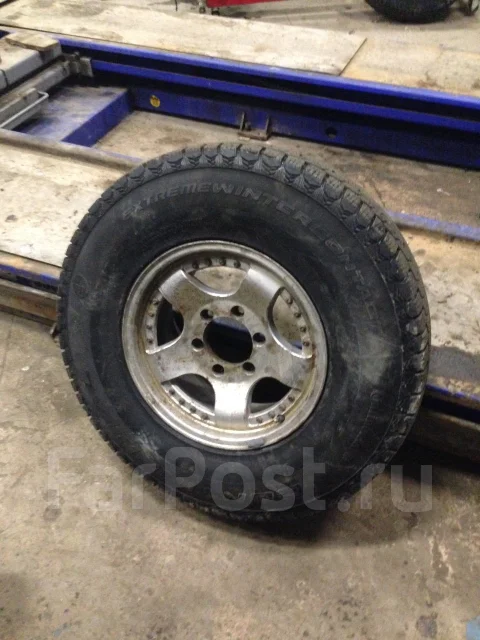 Continental ExtremeWinterContact. �����������, 2009 ���, �/�, ����� 30 % ����