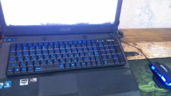 Asus ROG G73Jw. 17.3", 1,7����, ��� 8 ��, ���� 150���, WiFi, Bluetooth, ����������� �� 2��. ����