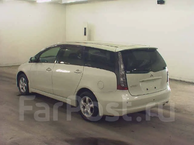 Mitsubishi Grandis. NA4 ����
