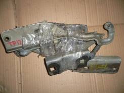 Крепление капота. Nissan Primera, WHP12, TP12, WRP12, WTP12, WTNP12, HP12, P12, QP12, TNP12, RP12