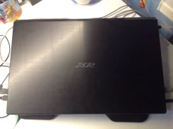 Acer Aspire V3-772G. 17.3", 3,2����, ��� 8 ��, ���� 1 000���, WiFi, Bluetooth, ����������� �� 4��. ����