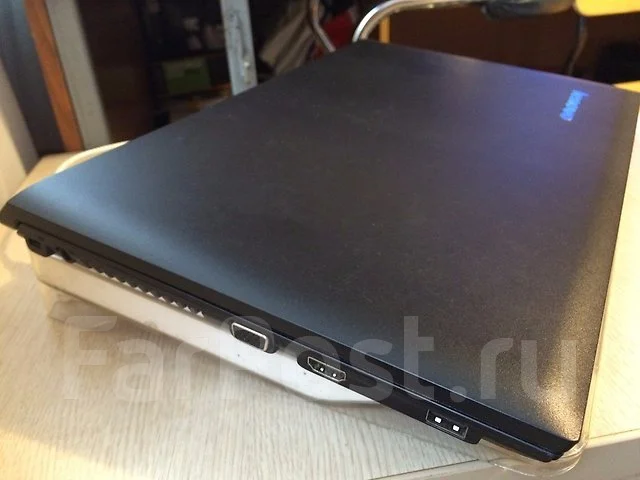 Lenovo B570. 15.6", 1,5����, ��� 2048 ��, ���� 320���, WiFi: 1, Bluetooth: 1, ����������� �� 4��. ����