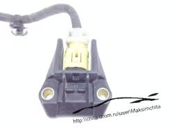 Датчик airbag. Toyota Kluger V, MCU25, MCU28, MHU28, ACU20, MCU20, ACU25 Toyota Highlander, MHU28, MCU20, ACU20, MCU23, ACU25, MCU28, MCU25, MHU23 Toy...