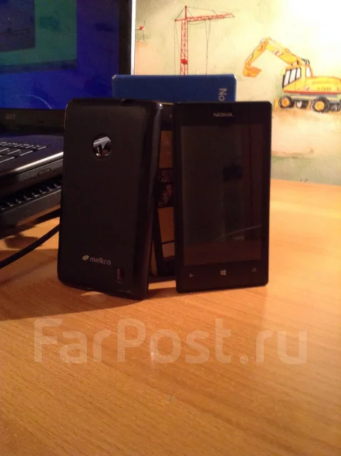 Nokia Lumia 520 ����