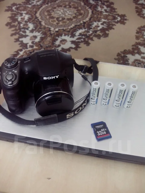 Sony Cyber-shot DSC-H200. 20 � ����� ��, ���: 14� � ����� ����
