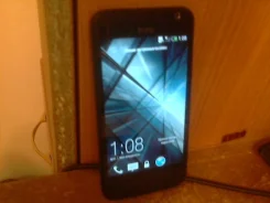 HTC Desire 300. �/�