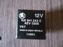 Регулятор яркости подсветки приборов 1U0941243. Skoda Octavia