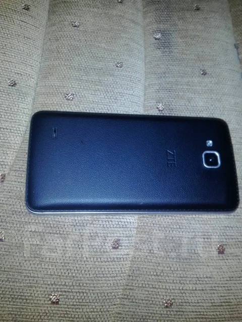 ZTE Blade. �/� ����