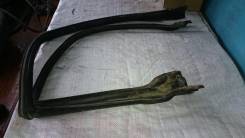 Уплотнитель двери. Toyota Vista, SV30, VZV33, VZV32, CV30, VZV31, VZV30, SV35, SV32, SV33 Toyota Camry, VZV33, VZV32, SV30, CV30, SV32, VZV31, VZV30...