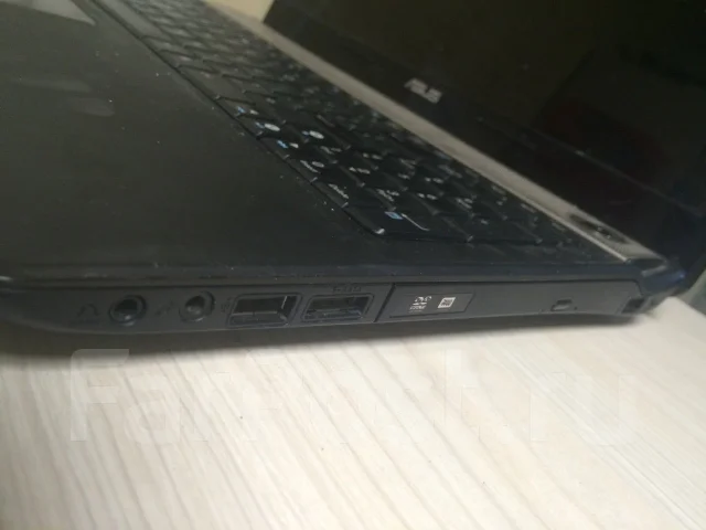 Asus N61Vg. 2,2����, ��� 4 ��, ���� 500���, WiFi: 1, Bluetooth: 1 ����