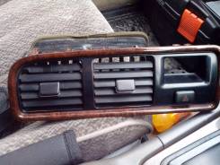 Решетка вентиляционная. Toyota Cresta, JZX105, GX105, JZX100, GX100, LX100 Toyota Mark II, LX100, JZX105, GX105, GX100, JZX100 Toyota Chaser, GX100, J...