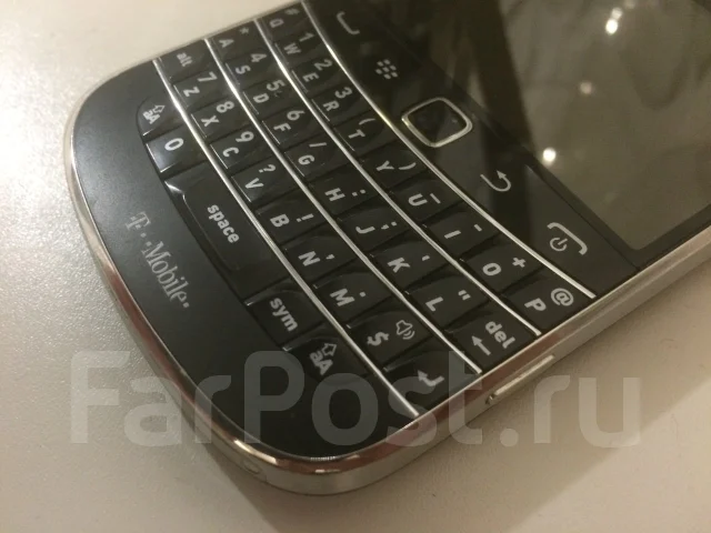 BlackBerry Bold 9900 ����