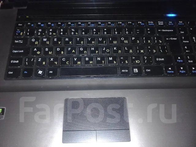 DNS Home 0126413. 3����, ��� 2048 ��, ���� 500���, WiFi: 1, Bluetooth: 1, ����������� �� 3��. ����