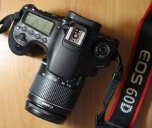 Canon EOS 60D Kit. 15 - 19.9 Мп, зум: 3х