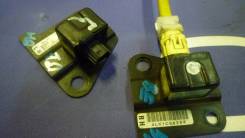 Датчик airbag. Subaru Legacy B4, BE9, BEE, BE5 Subaru Legacy Lancaster, BHE, BH9 Subaru Legacy, BHE, BEE, BH5, BE5, BH9, BE9 Subaru Legacy Wagon, BH5...